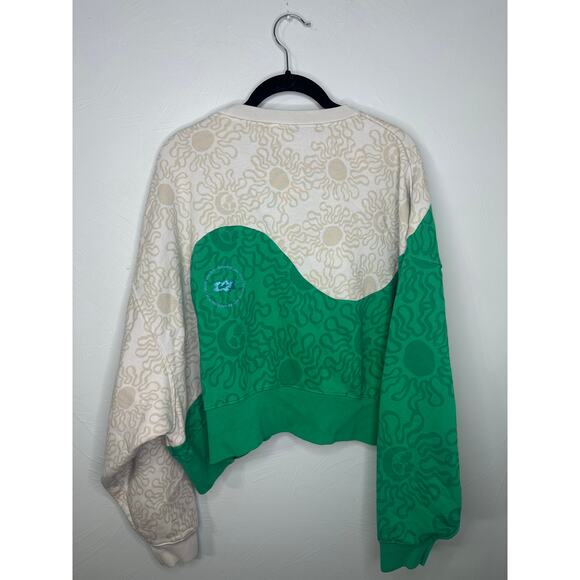 Nike Green and Cream Sweatshirt - Picture 3 of 7
